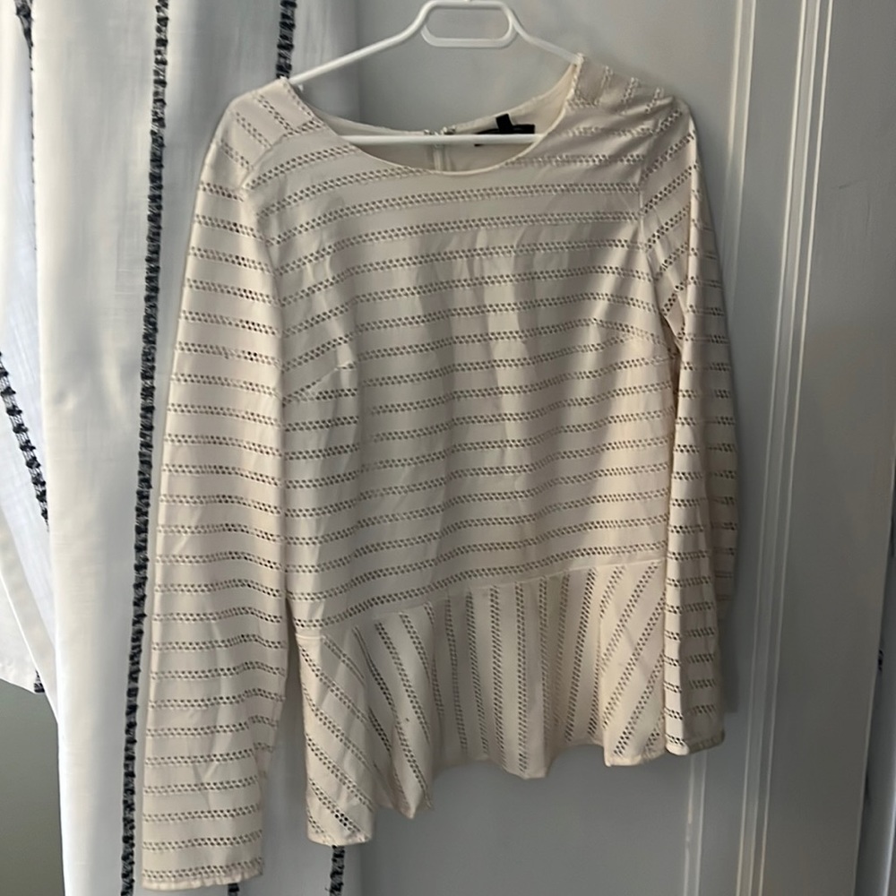 Zip up Banana Republic long sleeve white eyelets blouse